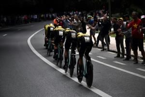 Tour de France : que sont les cétones, ce « carburant » qui fait parler le peloton ? 