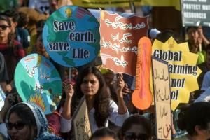 Une semaine sous le signe de l’urgence climatique, mais sans avancées concrètes 