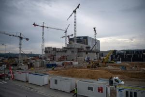 Iter : début de l&#039;assemblage du gigantesque réacteur à fusion 