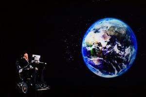 Les archives et le bureau de Stephen Hawking seront exposés à Cambridge et à Londres