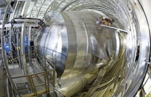 Après 90 ans, on sait que le neutrino ne &quot;pèse&quot; vraiment pas lourd