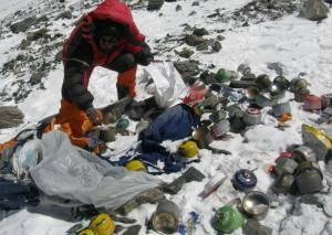 Plus de 1,6 tonne de déchets plastiques retrouvés dans l&#039;Himalaya