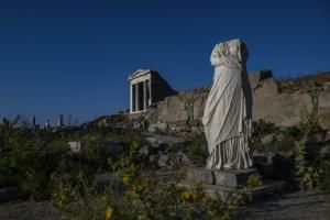 Grèce: le site antique de Délos menacé par la montée inexorable de la mer Egée