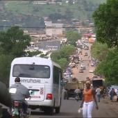 Voir la vidéo de Le ventre de Douala